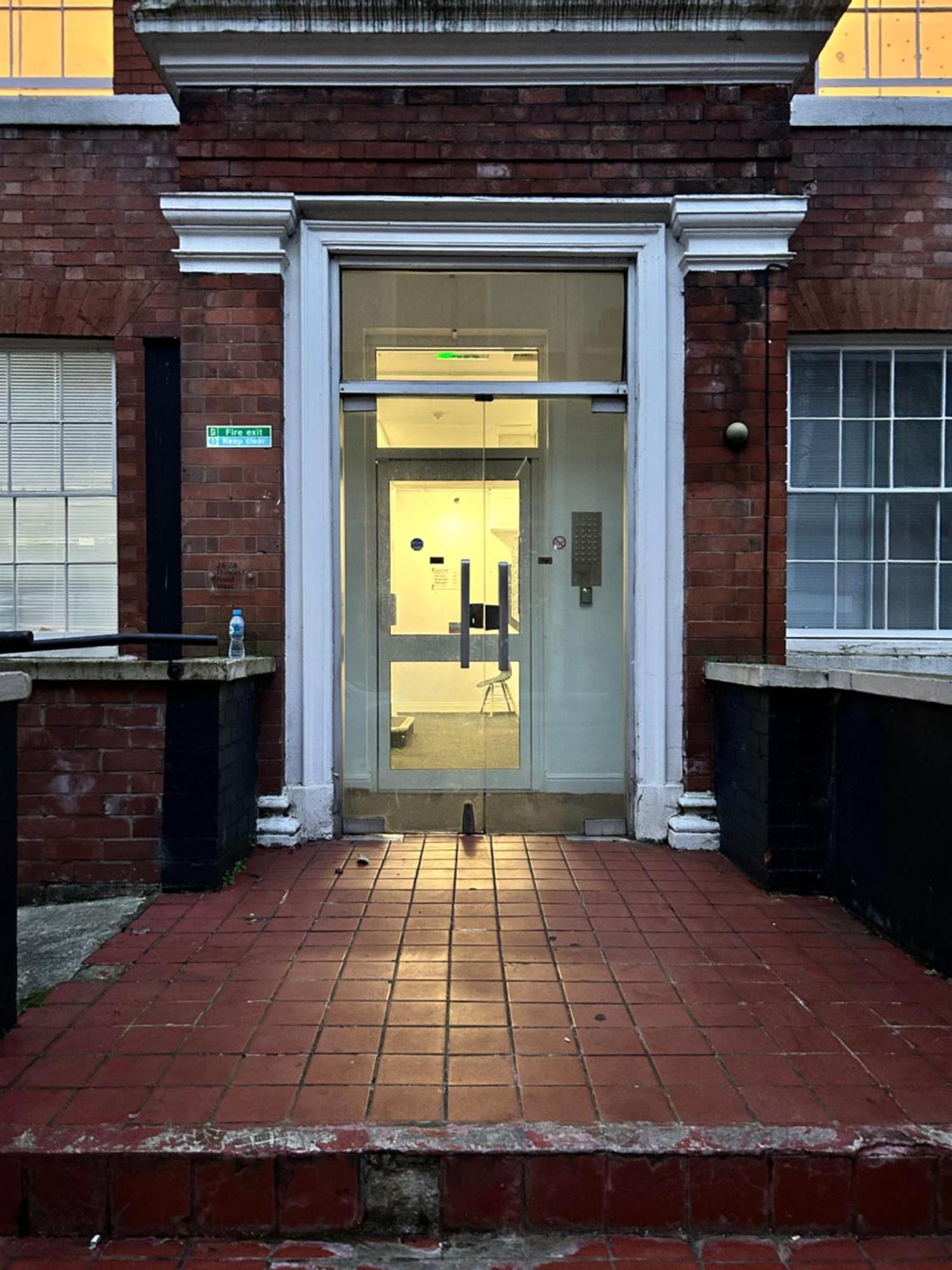 Leicester Studio At City Centre With Free Parking Extérieur photo